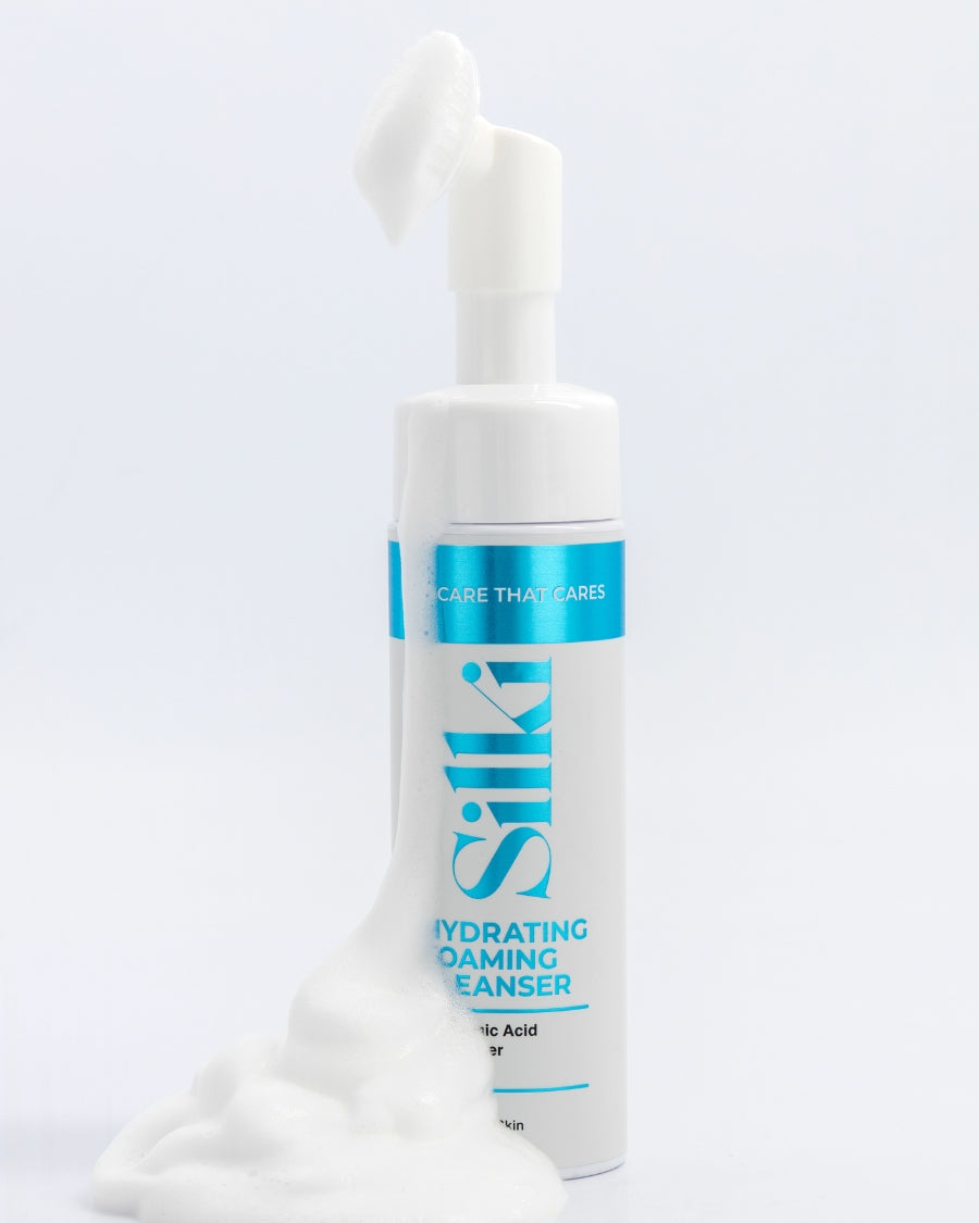 Hydrating Foaming Cleanser - 200ml - Image 2