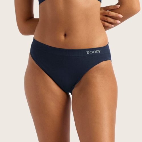 B01000_EMERALD-GREEN_ClassicBikini_EmeraldGreen_front-mid-crop-01_Small_516eeebb-f377-4b25-b7c3-92703a323000.jpg B01000_EMERALD-GREEN_ClassicBikini_EmeraldGreen_front-mid-crop-01_Small_516eeebb-f377-4b25-b7c3-92703a323000.jpg